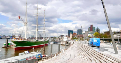 „Für mich wirkt das wie ein Amphitheater“, schwärmte Jens Kerstan. Foto: Wolfgang Timpe, HafenCity Zeitung