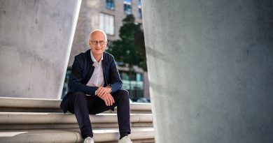 „Mein Ziel ist es, Erster Bürgermeister zu bleiben und das Regierungsprogramm der SPD als stärkste Kraft im Senat umzusetzen.“ Foto oben: © Senatskanzlei Hamburg