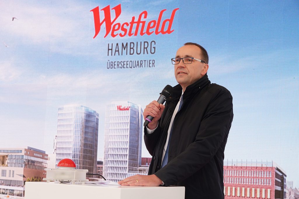 „Dieses Hotel-Projekt ist eines der spannendsten im europäischen Markt. Gemeinsam mit unseren Partnern möchten wir im internationalen Rahmen neue Maßstäbe setzen“, sagt Andreas Hohlmann, Managing Director von Unibail-Rodamco-Westfield Germany. © Thomas Hampel