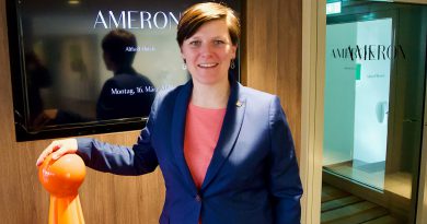 „Wir ziehen alle an einem Strang“, sagt Hoteldirektorin Jennifer Schönau vom Pierdrei Hotel HafenCity Hamburg. © Wolfgang Timpe
