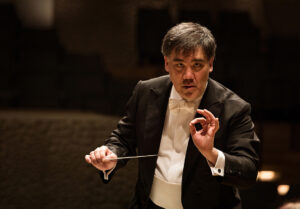 Chefdirigent Alan Gilbert und das NDR Elbphilharmonie Orchester eröffnen die Saison 2020/21 mit einem Brahms-Prokofjew-Zyklus. © Peter Hundert / NDR