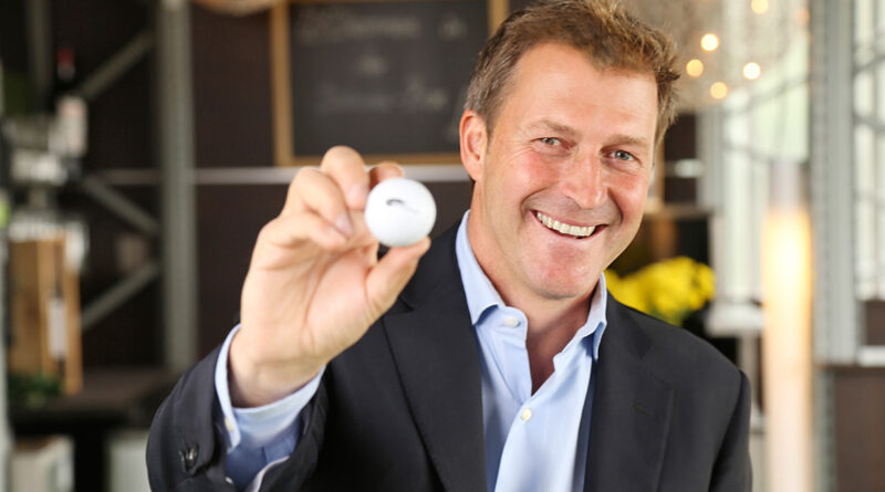 Peter Merck, Geschäftsführer der Golf Lounge: „Wir sehen uns als Freizeit-, Event- und Sportlocation.“ © Dagmar Leischow