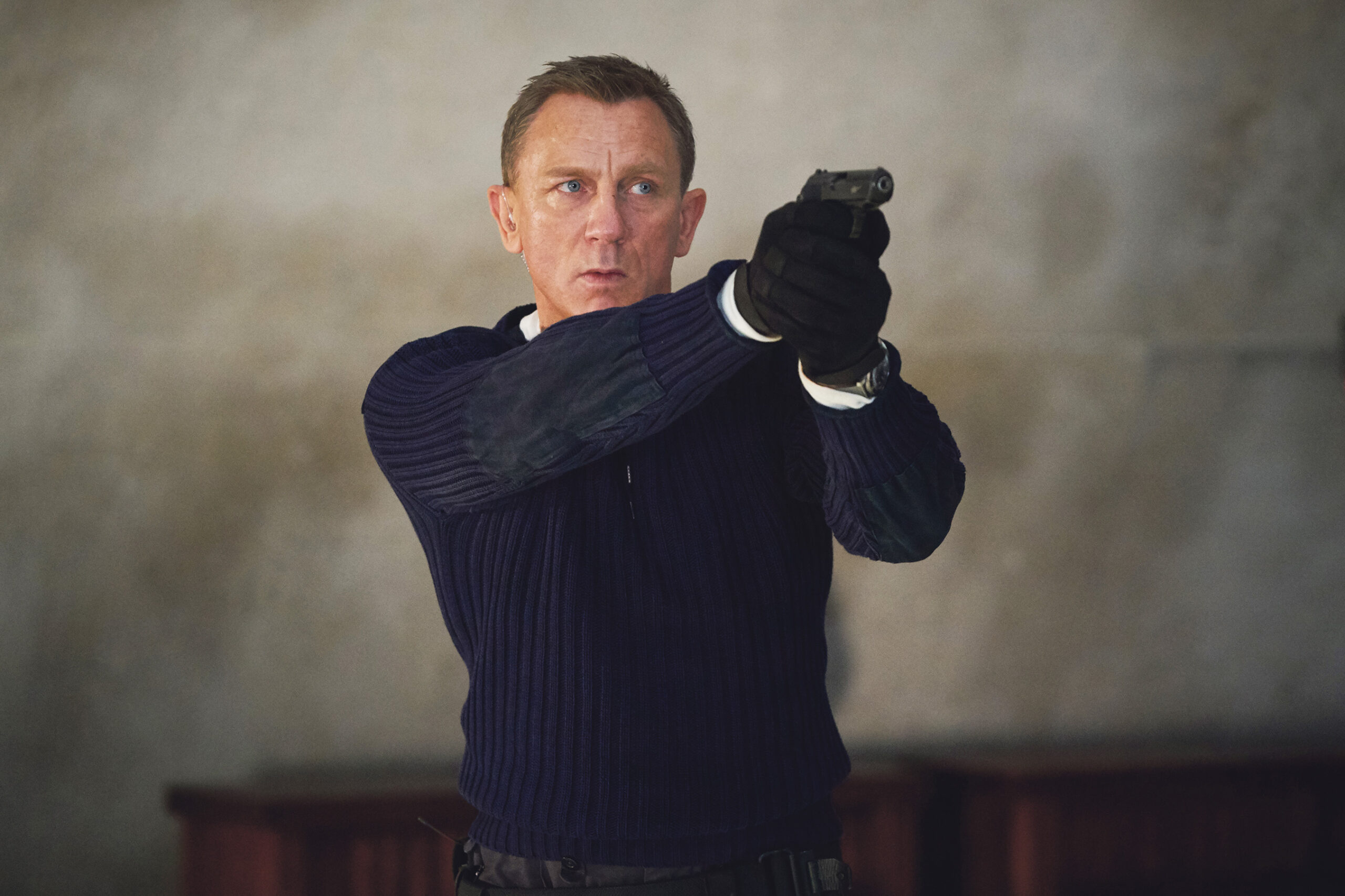 Charakterkopf Daniel Craig alias James Bond mit der 007-Lizenz zum Töten: waghalsige Action, Stil, Charme, Exotik und Reminiszenzen an die Bond-Historie sind vorprogrammiert. © Nicola Dove | MGM