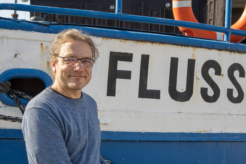 Diakon Mark Möller, Flussschifferkirche: „Als Vorbereitungsteam organisieren wir das so das erste Mal. Wir haben uns gefreut, dass wir so viel positive Resonanz erfahren haben.“ © Flussschifferkirche